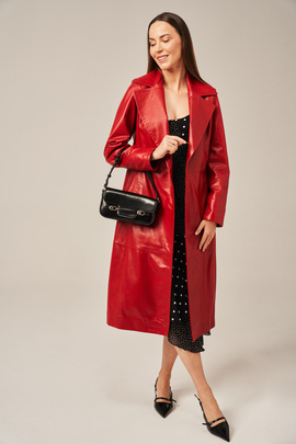 Manteau en cuir rouge pour femme